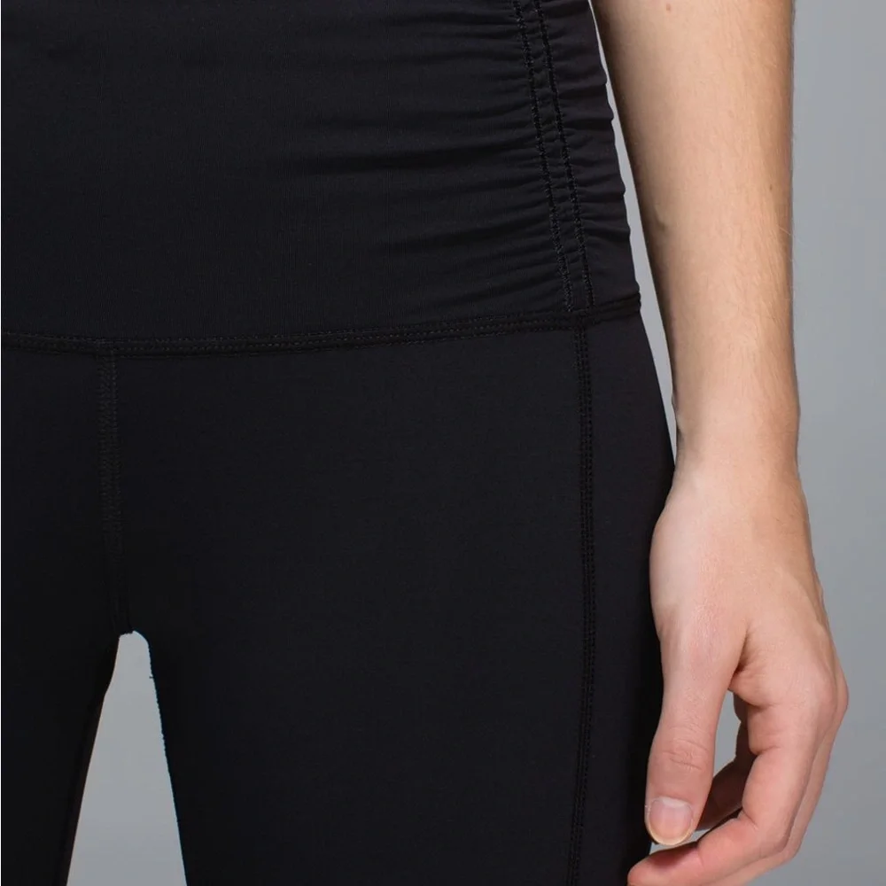 Lululemon Runday Crop